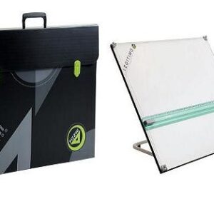 TABLERO P/DIBUJO PIZZINI PLASTICO 40X50 CM C/ATRIL 6 POS. CINTA P/COLGAR (7753)